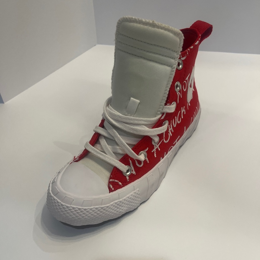 Converse not a chuck red